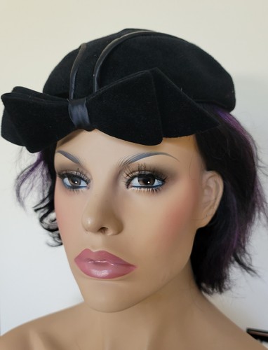 Cappello portapillole francese